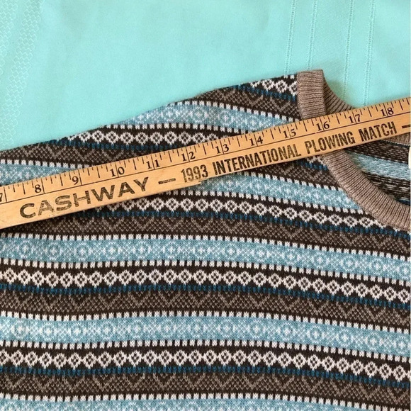 Striped Slouchy Sweater - Picture 11 of 12